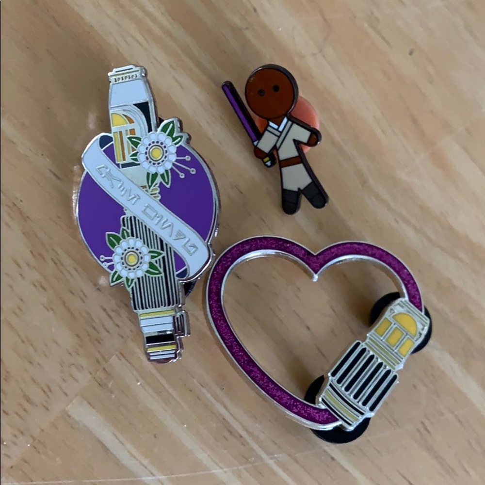 Mace Windu Pin Collection